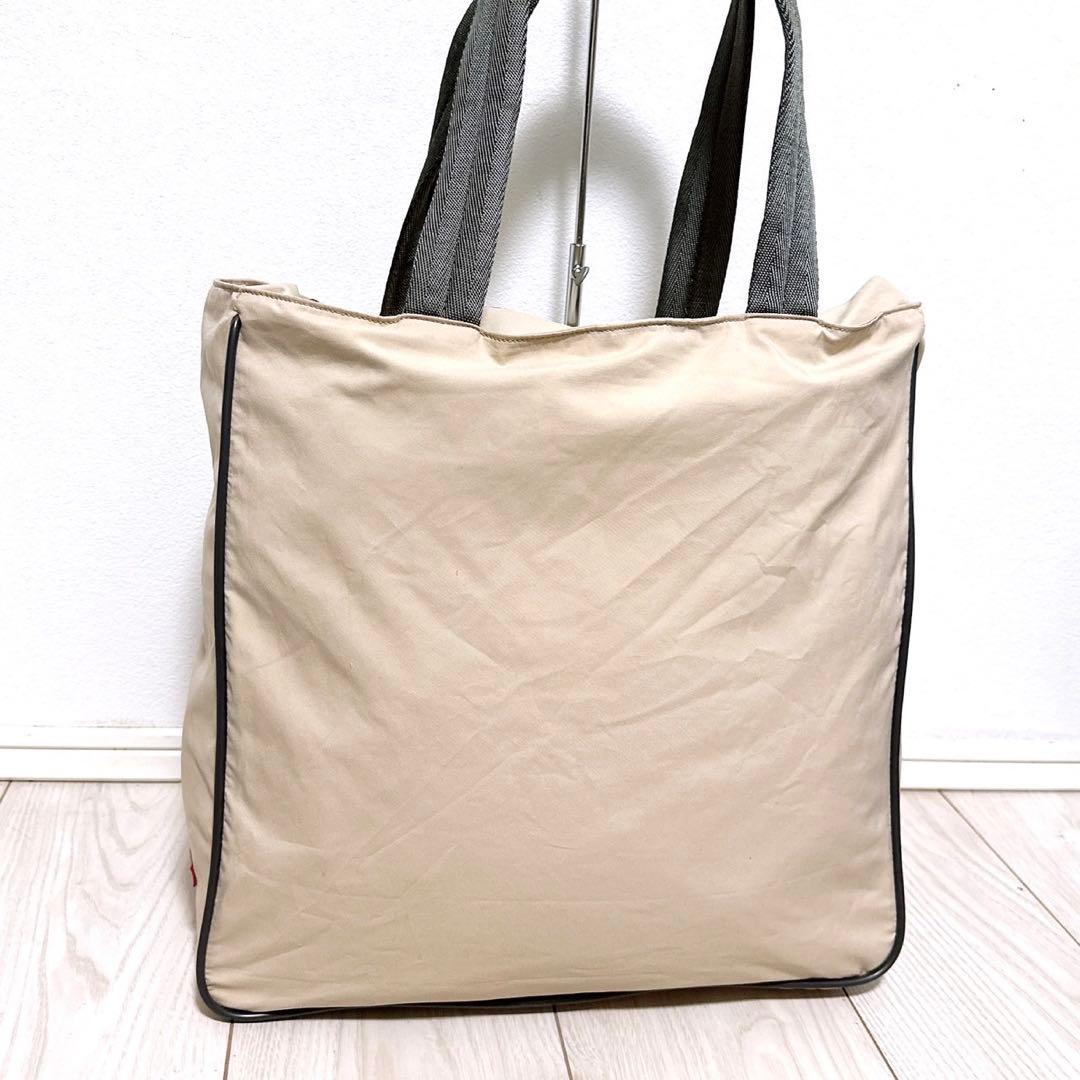 Prada Tote Bags A4