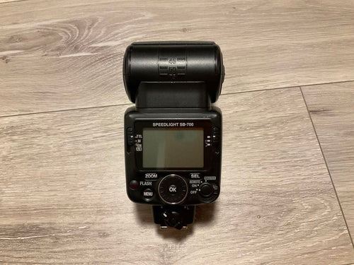 Nikon Strobe Sb-700 4