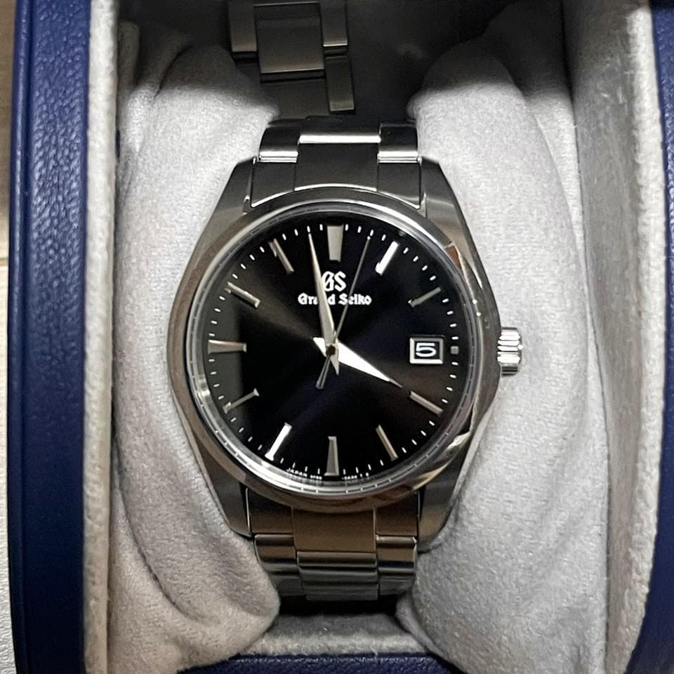 Grand Seiko Quartz Watches Sbgp011