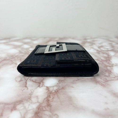 Fendi Bifold Wallets 55