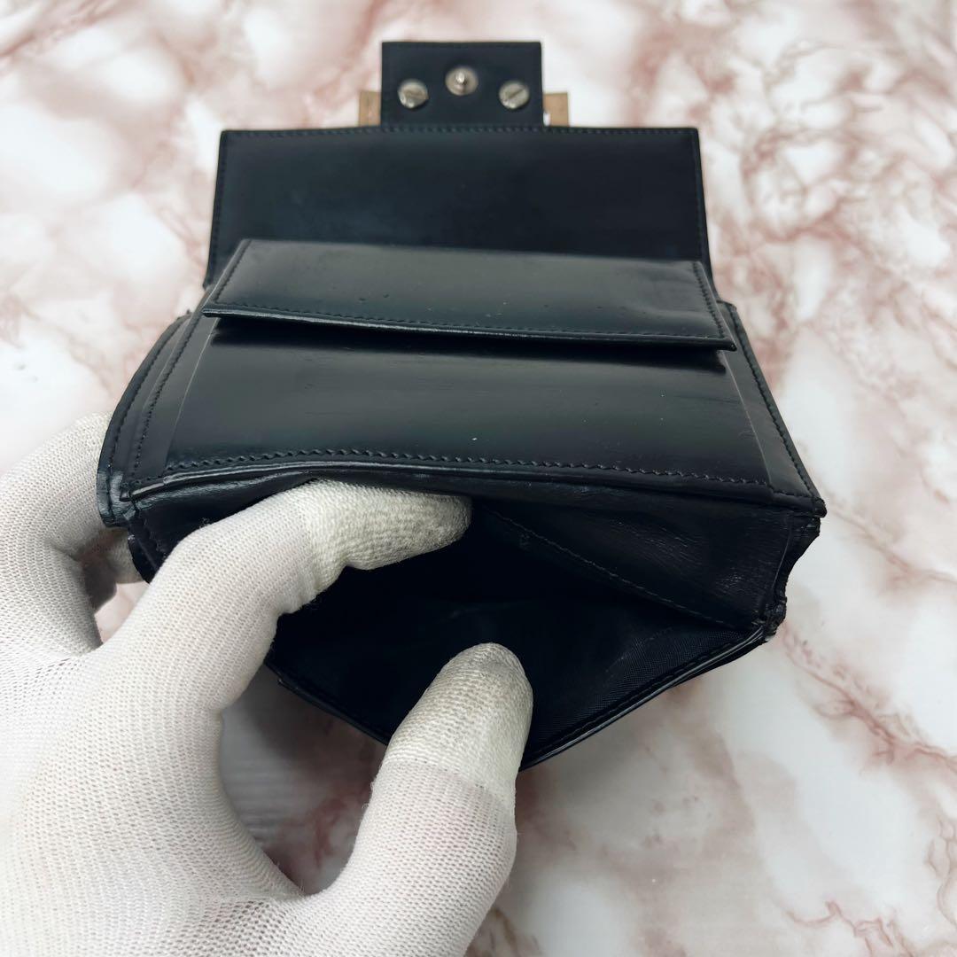 Fendi Bifold Wallets 55