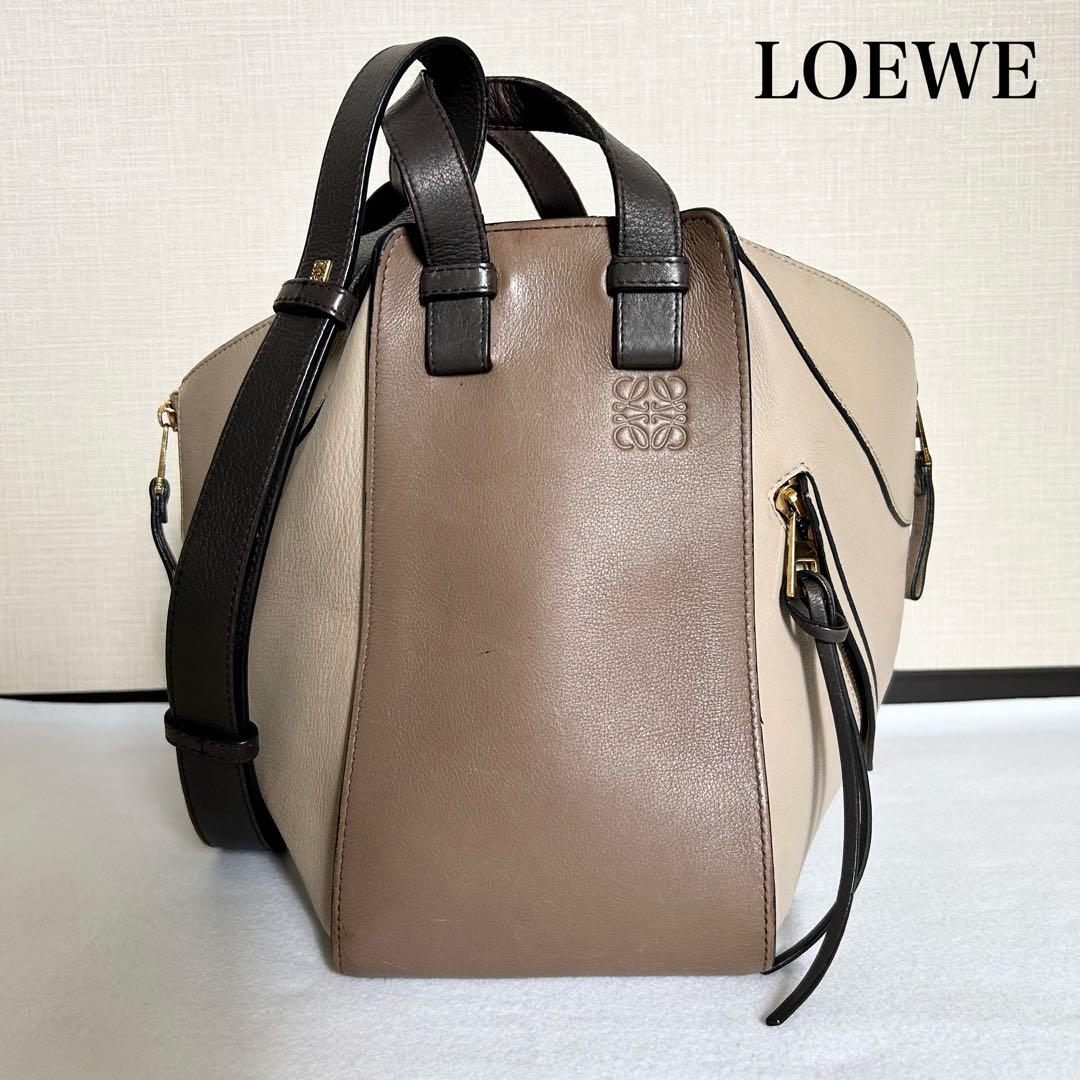 Loewe Shoulder Bags