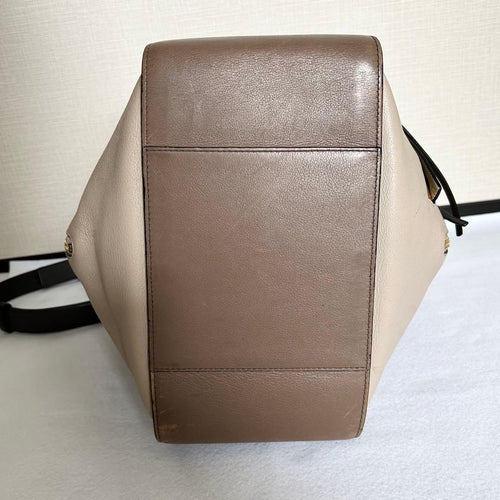Loewe Shoulder Bags