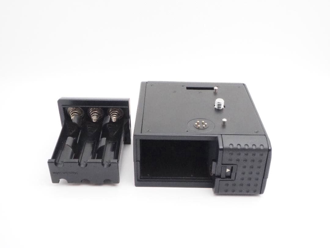 Mamiya Large -Size Medium Format Camera (Film) Rz67 Winder #94