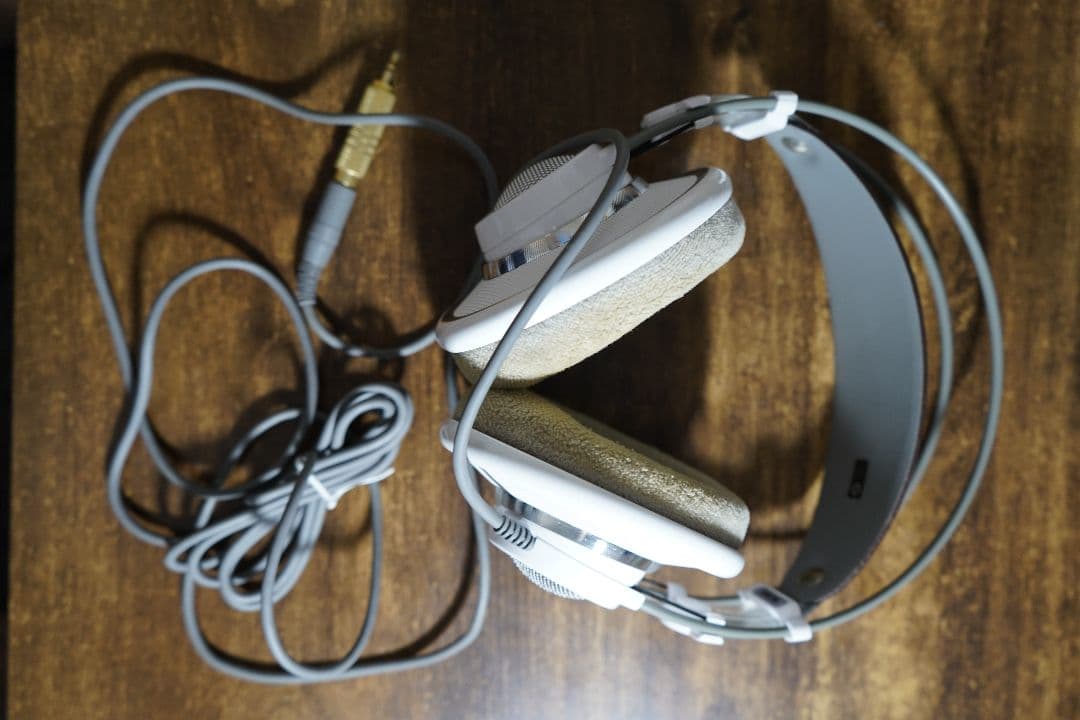Akg Wired Headphones K701