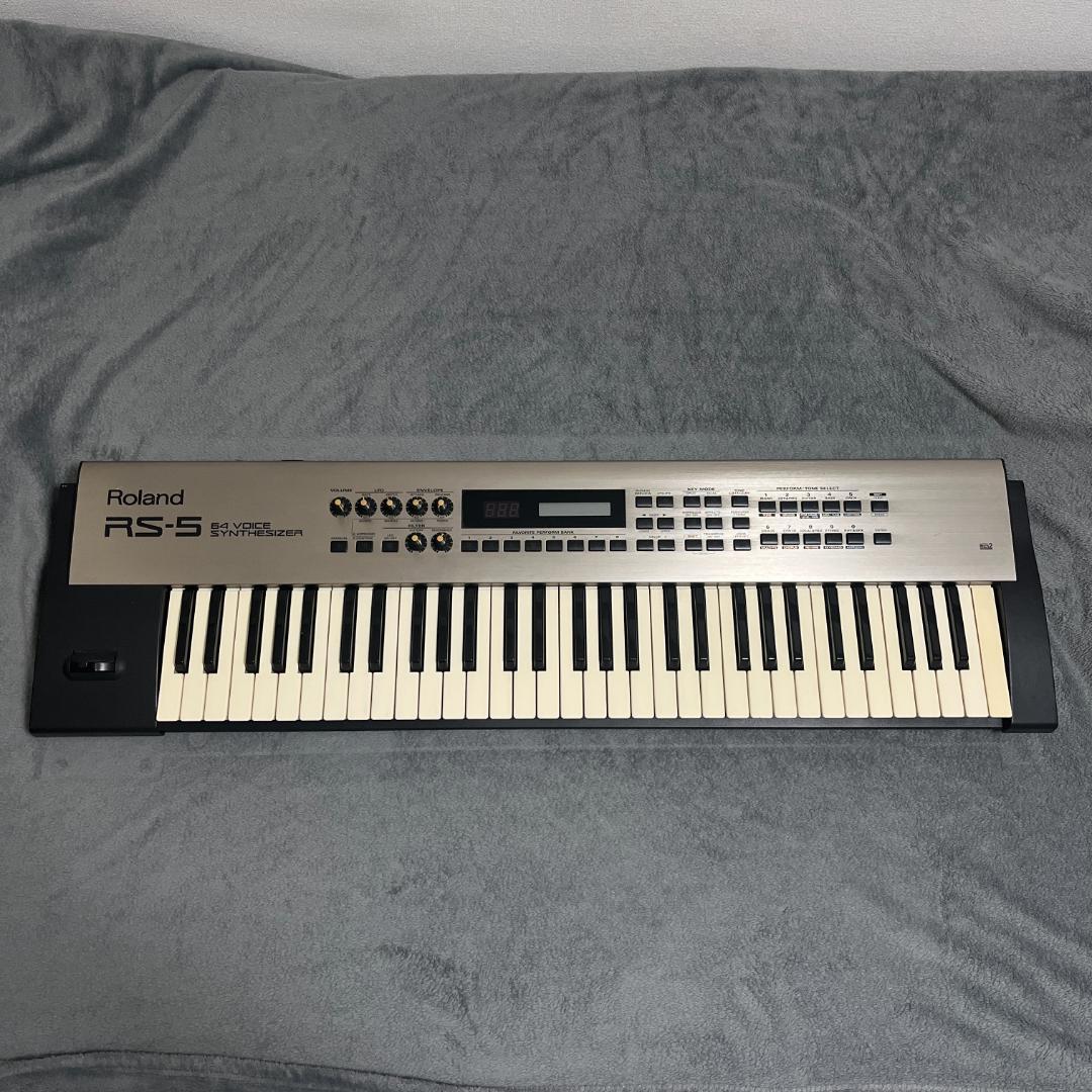 Roland Keyboards Digital Pianos Rs-5 64 Voice Synthesizer