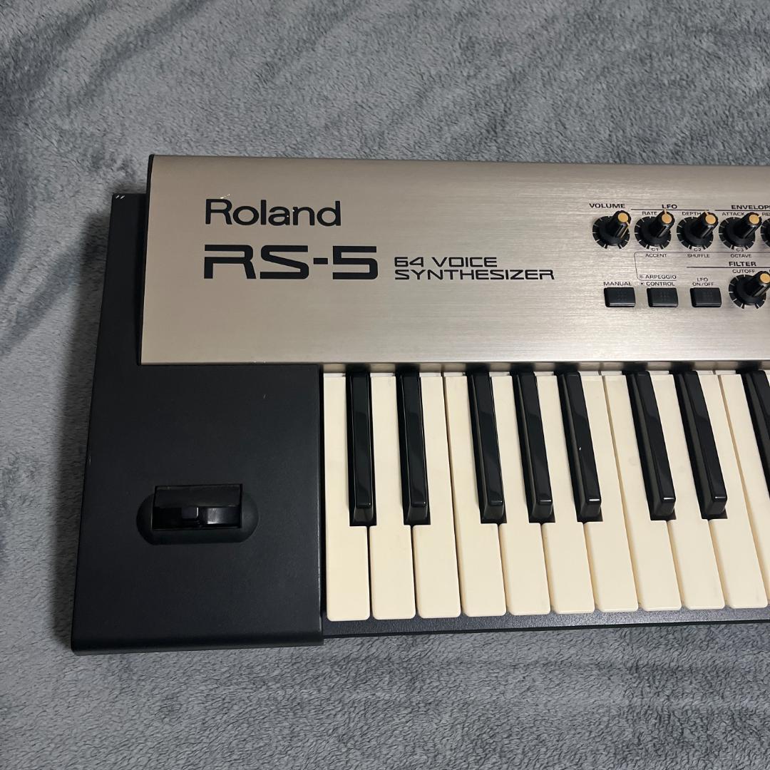 Roland Keyboards Digital Pianos Rs-5 64 Voice Synthesizer