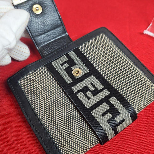 Fendi Bifold Wallets W Beige X Black Gold