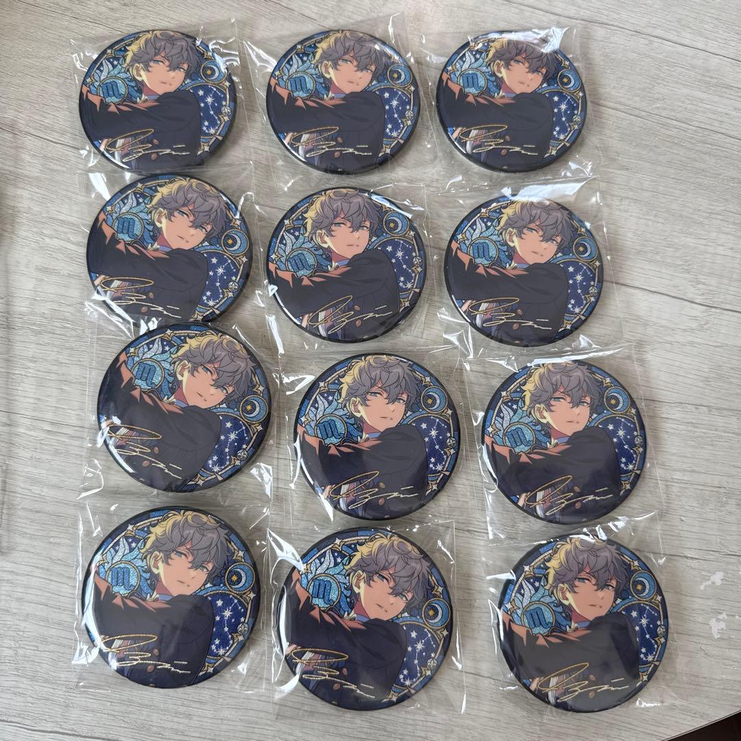 Pins, Pin Badges, Can 12