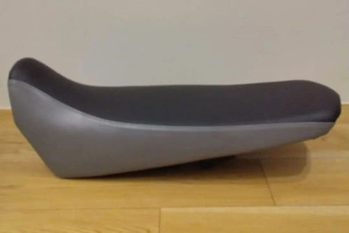 Seats Yamaha 250