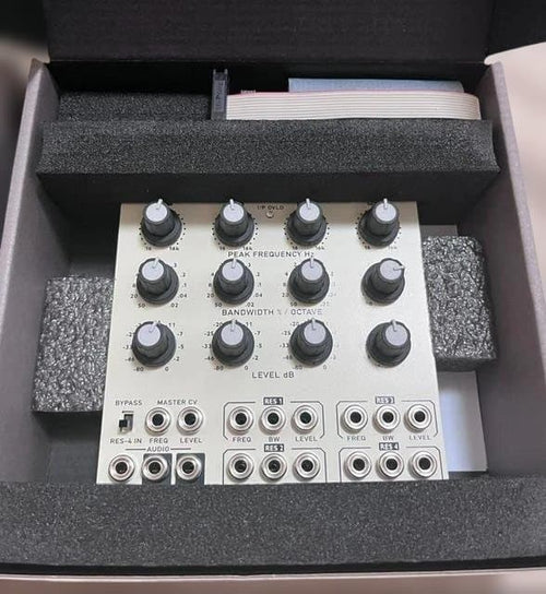 Analog Synthesizers Cwejman Vco-2Rm Res-4