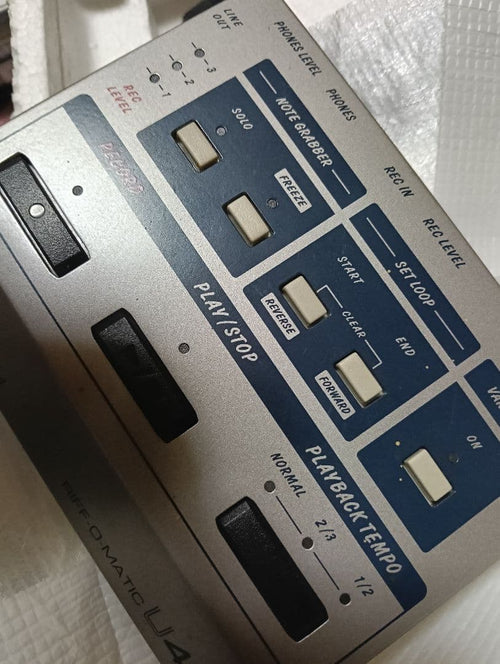 Akai Professional Samplers U400
