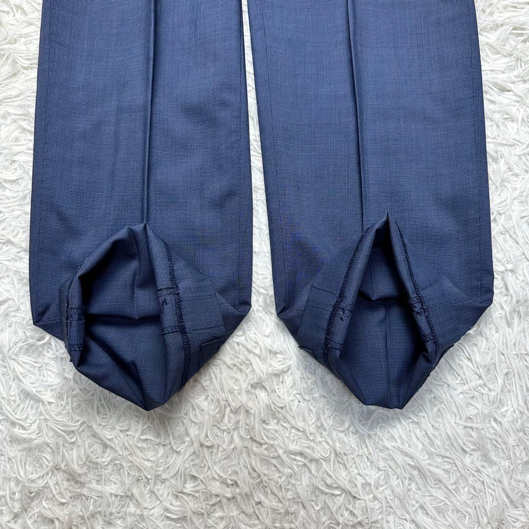 Tomorrowland Business Suits