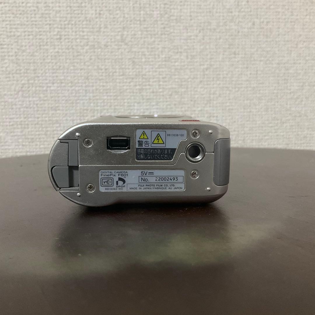 Fujifilm Compact Digital Camera Finepix F601