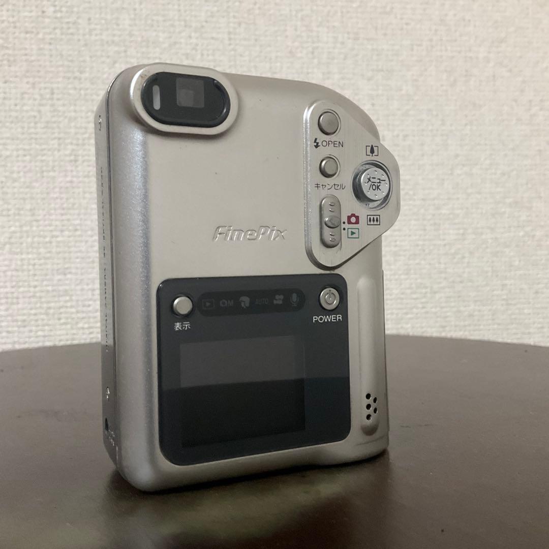 Fujifilm Compact Digital Camera Finepix F601