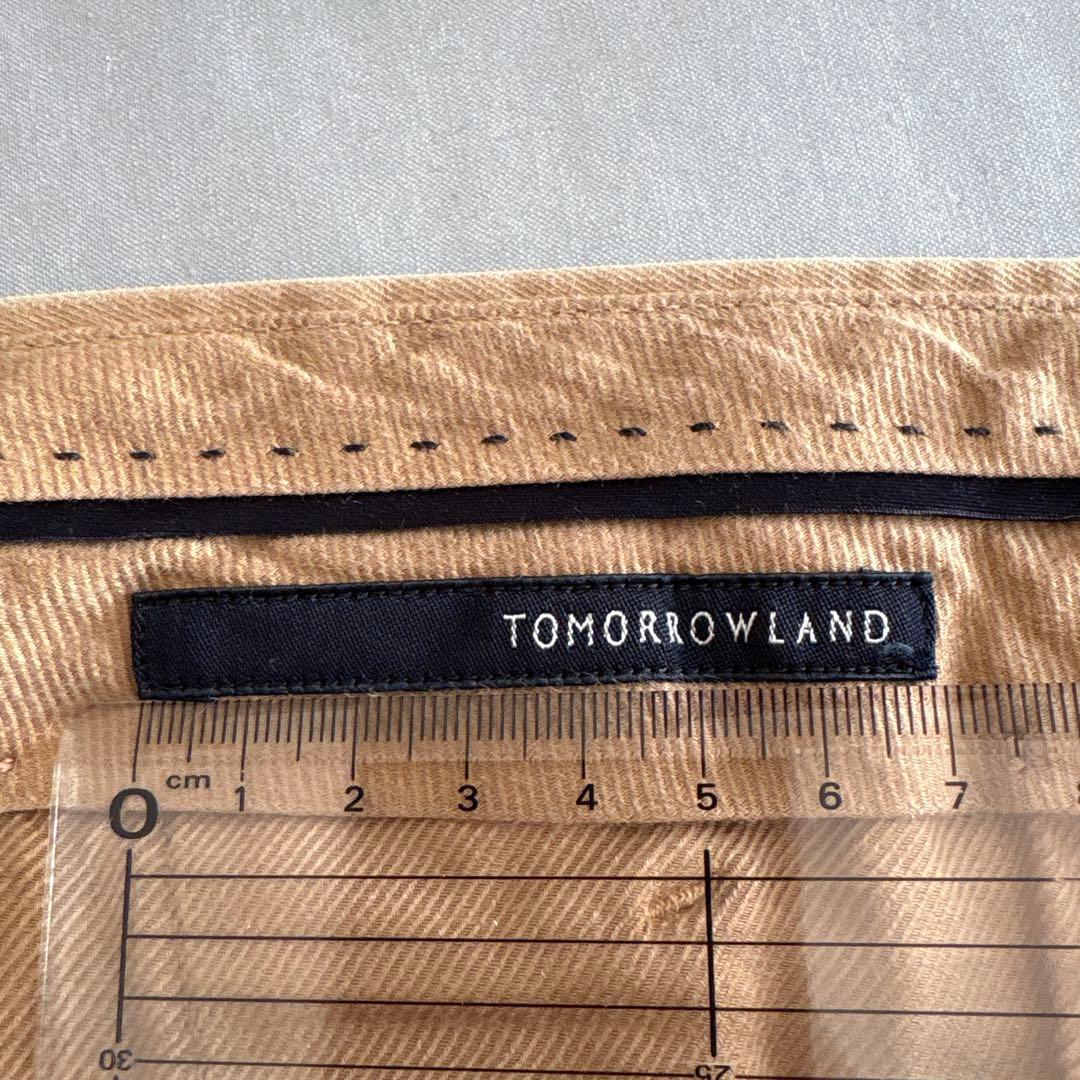 Tomorrowland Chino Bread 44