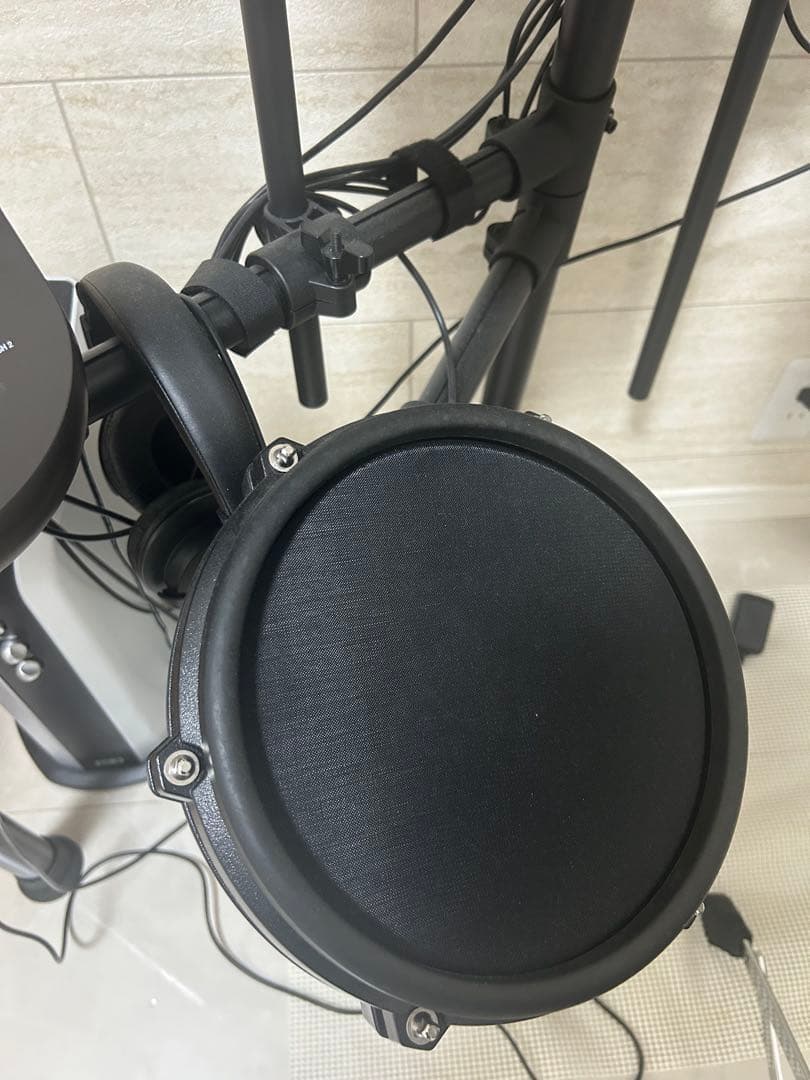 Alesis Drum Set Roland