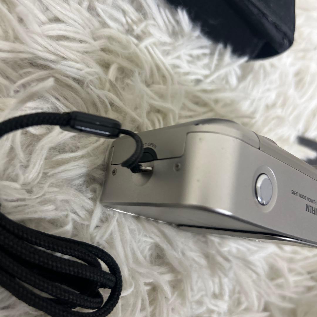 Fujifilm Compact Cameras (Film) Tiara Zoom