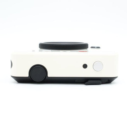 Instant Cameras Leica Sofort 2