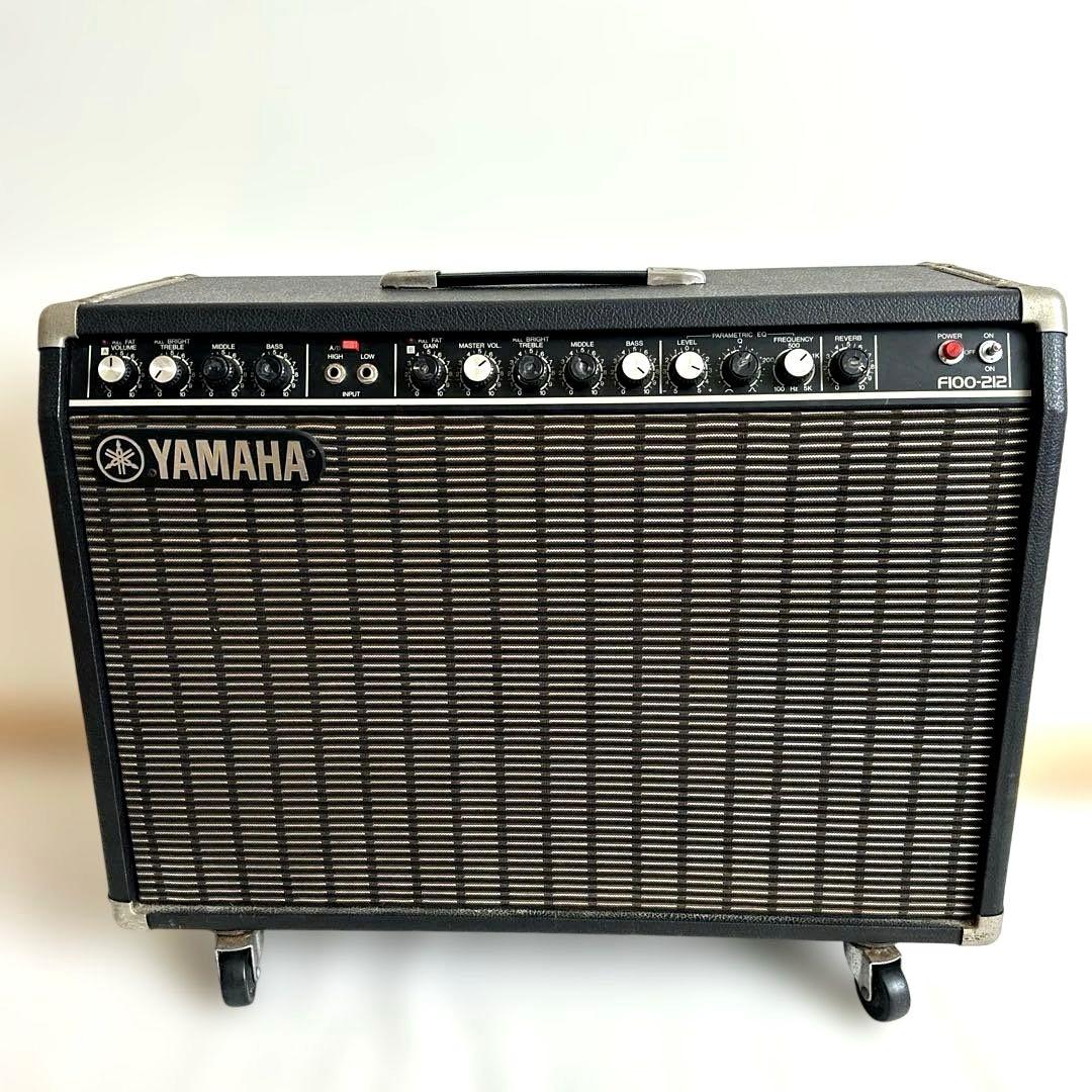 Yamaha Guitar Amplifiers F100-212