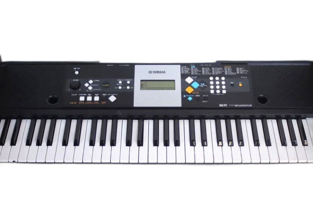 Yamaha Keyboards Digital Pianos E223