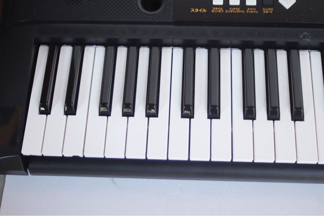 Yamaha Keyboards Digital Pianos E223