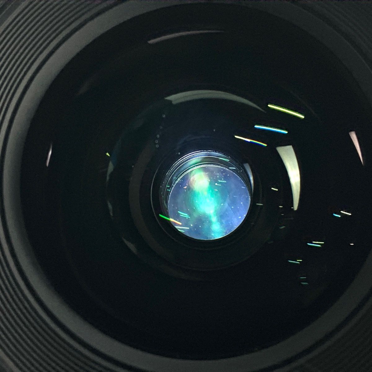 Sigma Lens (Zoom) Art 24-35Mm F2 Dg Hsm Ef