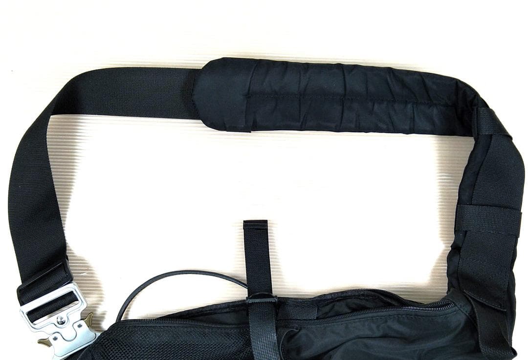 Shoulder Bags
