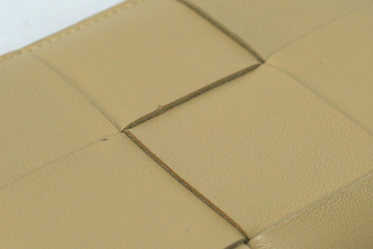 Bottega Veneta Bi-Fold Wallet 706010 Vcqc4
