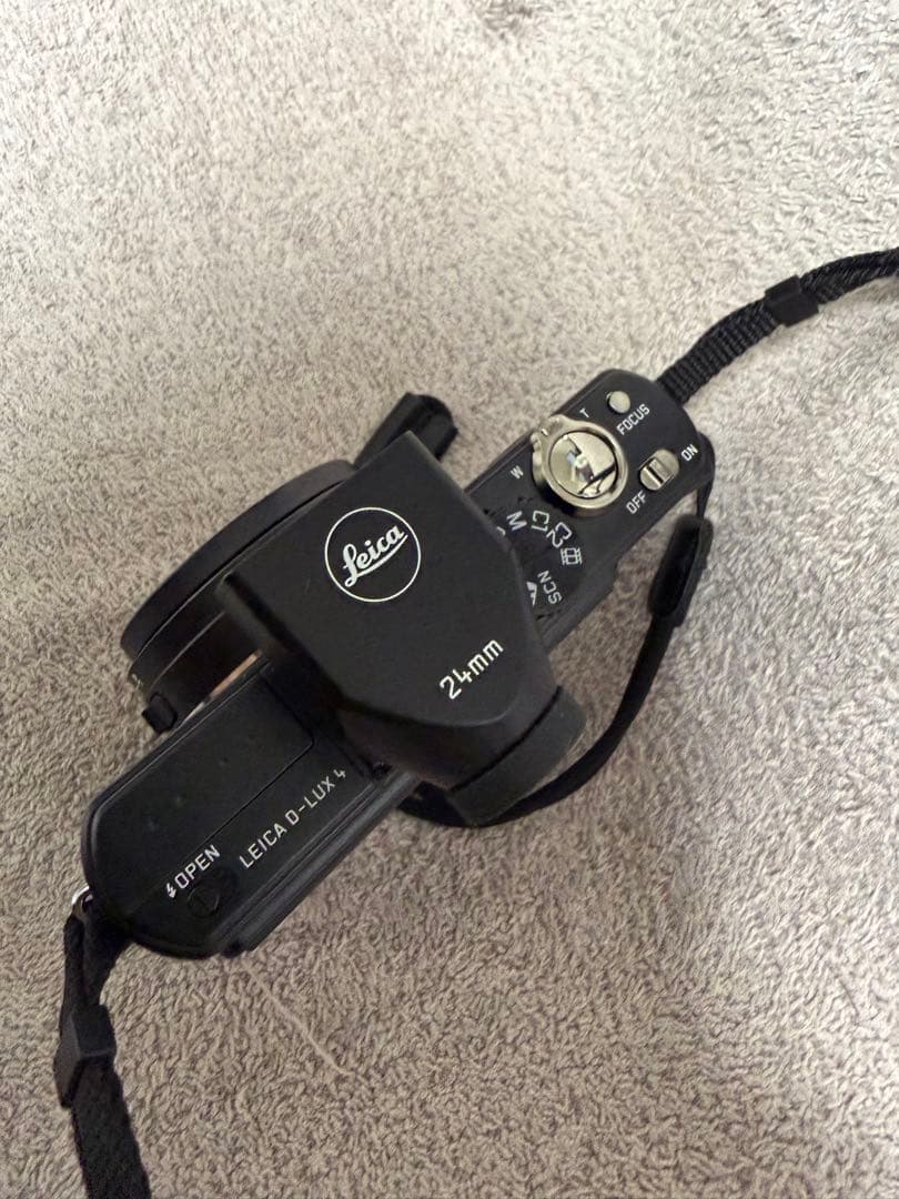 Leica Compact Digital Cameras D-Lux4