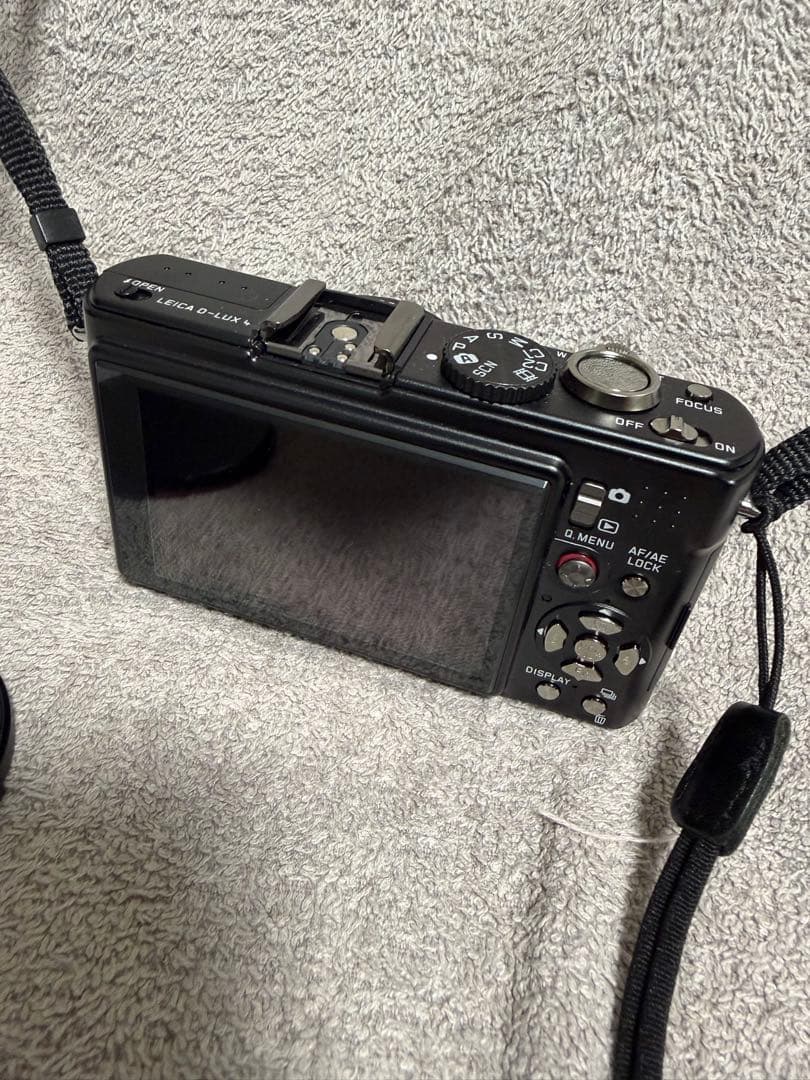 Leica Compact Digital Cameras D-Lux4