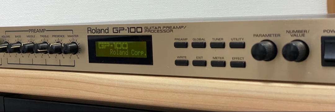Roland Guitar Effects Units Gp-100 Guitarpreamp/Processor