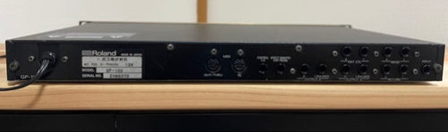 Roland Guitar Effects Units Gp-100 Guitarpreamp/Processor