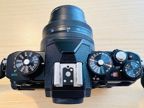 Nikon Mirrorless Interchangeable Lens Cameras Z Fc 16-50 Vr Kit