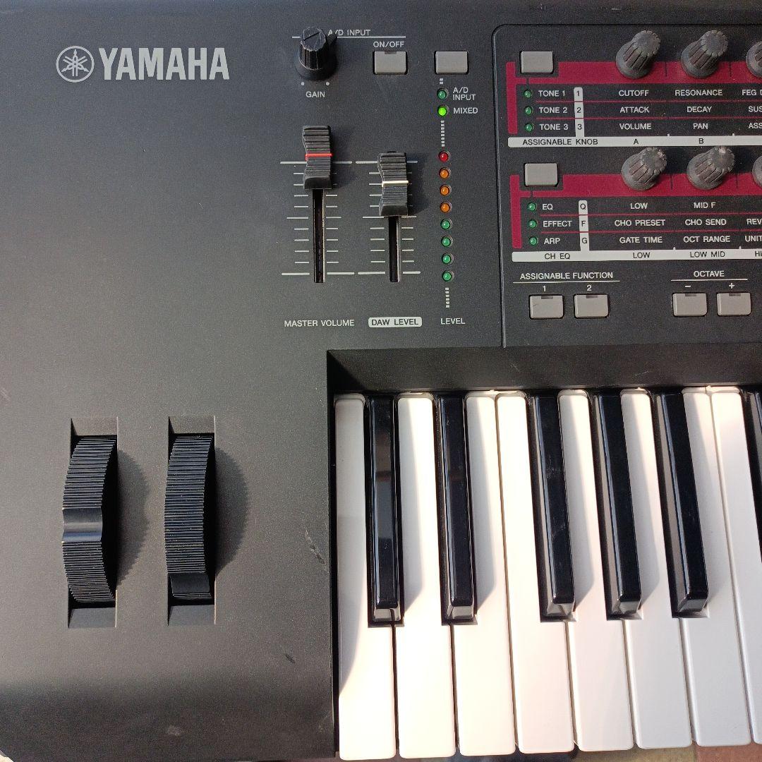Yamaha Others Mox6 61