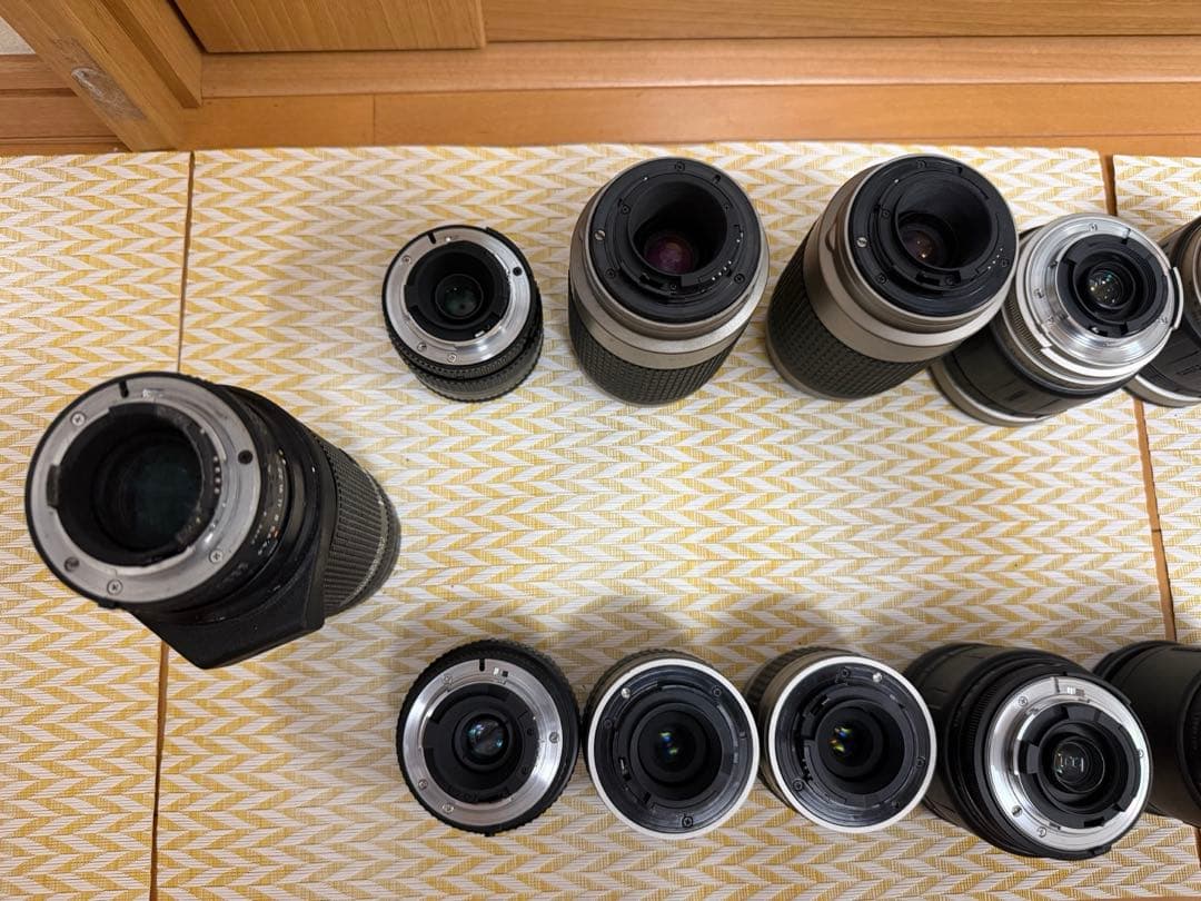 Nikon Zoom Lenses F 14