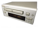 Cd Sacd Player Onkyo Intec205 C-705
