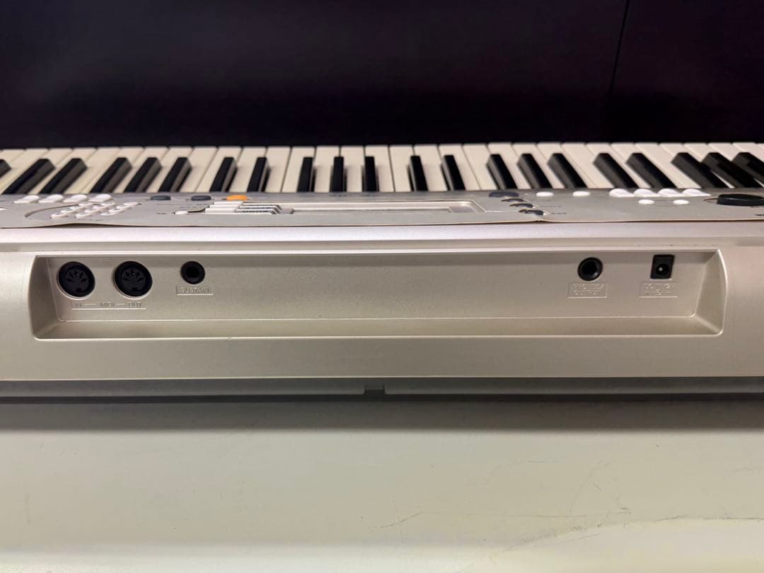 Yamaha Keyboards Digital Pianos Psr-E313 61 Ac