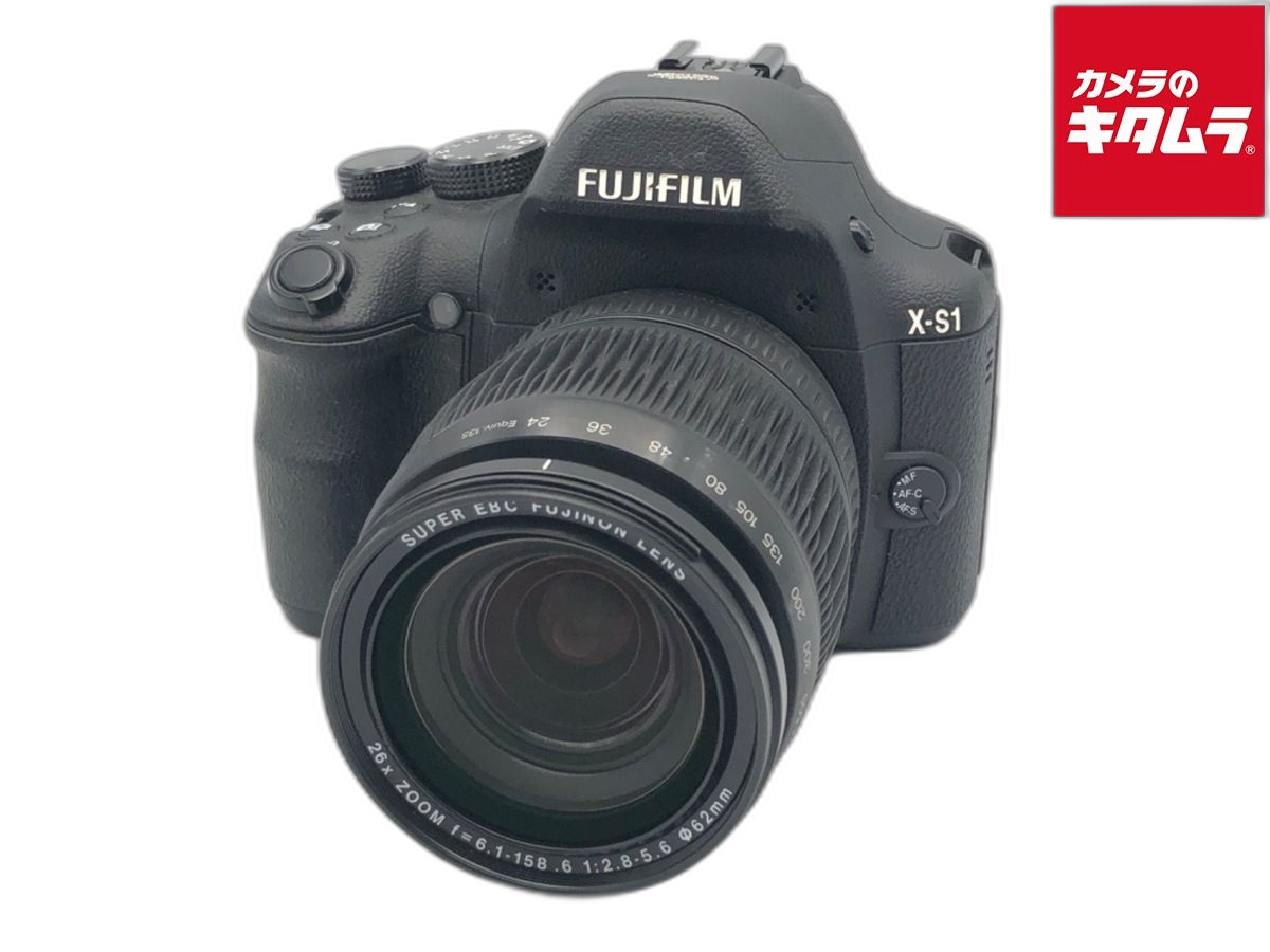 Compact Digital Camera X-S1