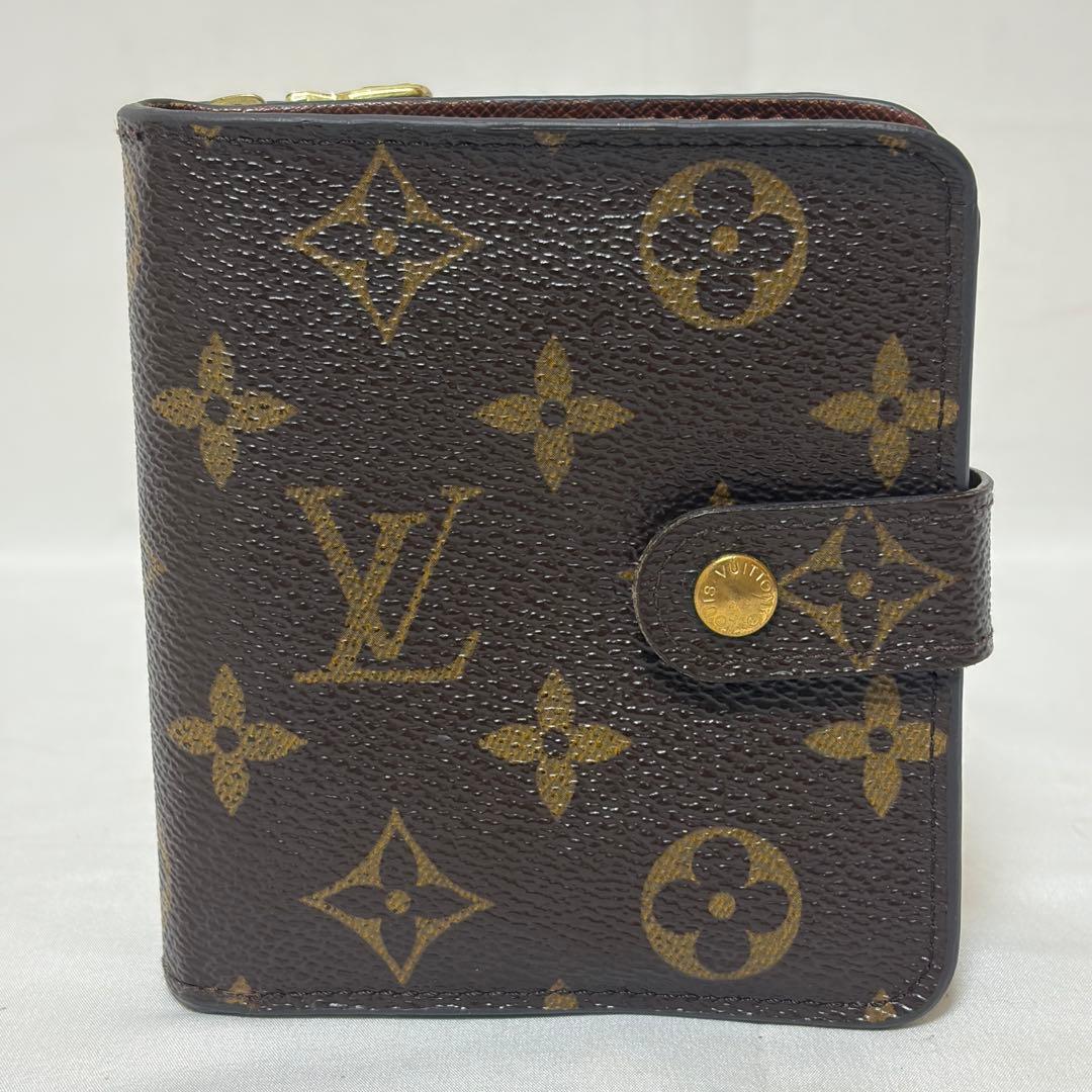 Louis Vuitton Bifold Wallets M61667