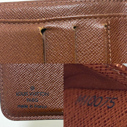 Louis Vuitton Bifold Wallets M61667