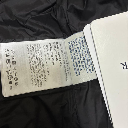 Moncler Down Jackets Boedic