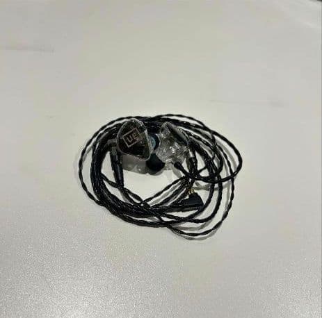 Ultimate Ears Wired Earphones Ue Live To Go