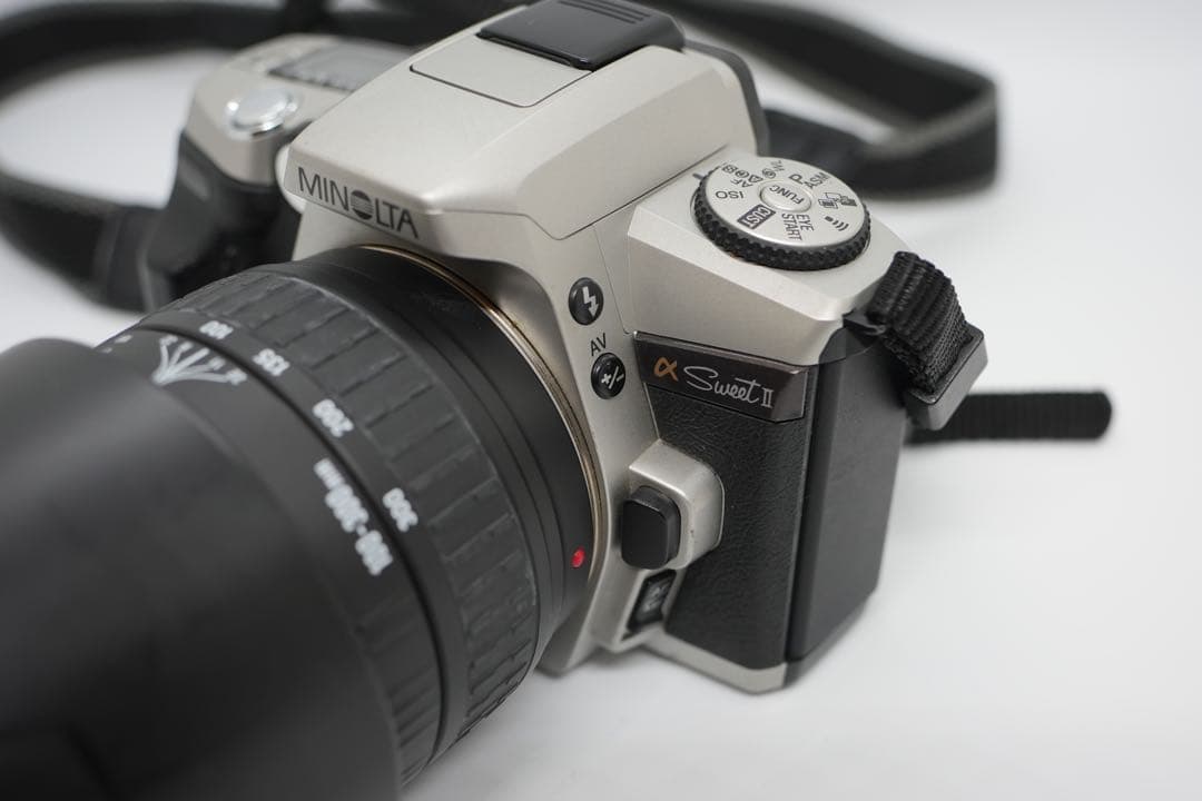 Mirrorless Interchangeable Lens Cameras Minolta Sigma