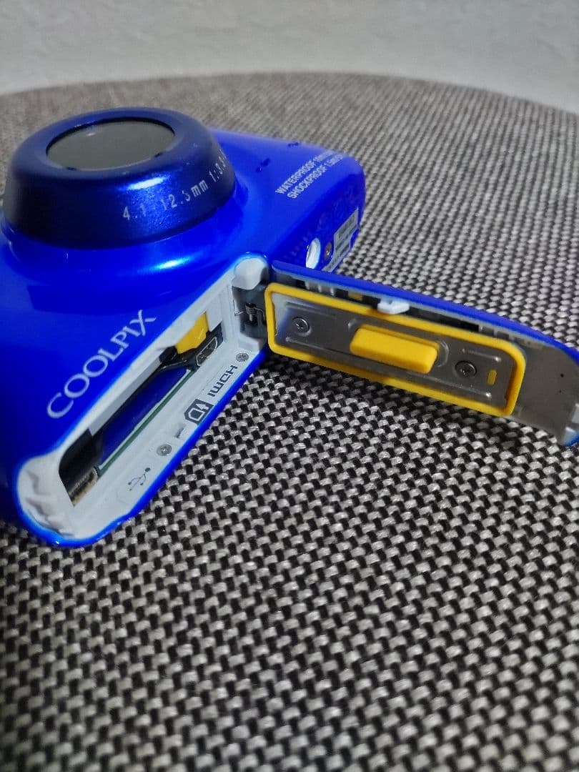 Nikon Compact Digital Cameras Coolpix S32