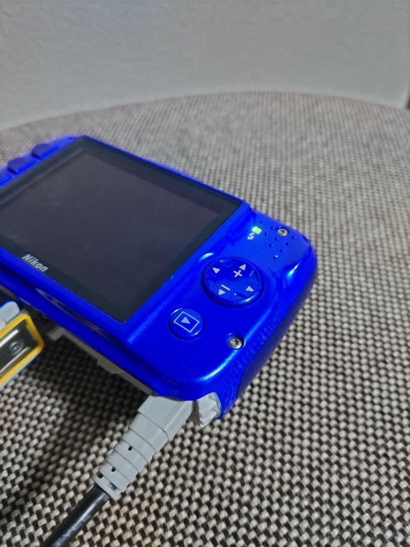 Nikon Compact Digital Cameras Coolpix S32
