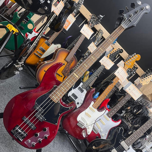 Yamaha Electric Basses 12644 Broad Bass Bb734A