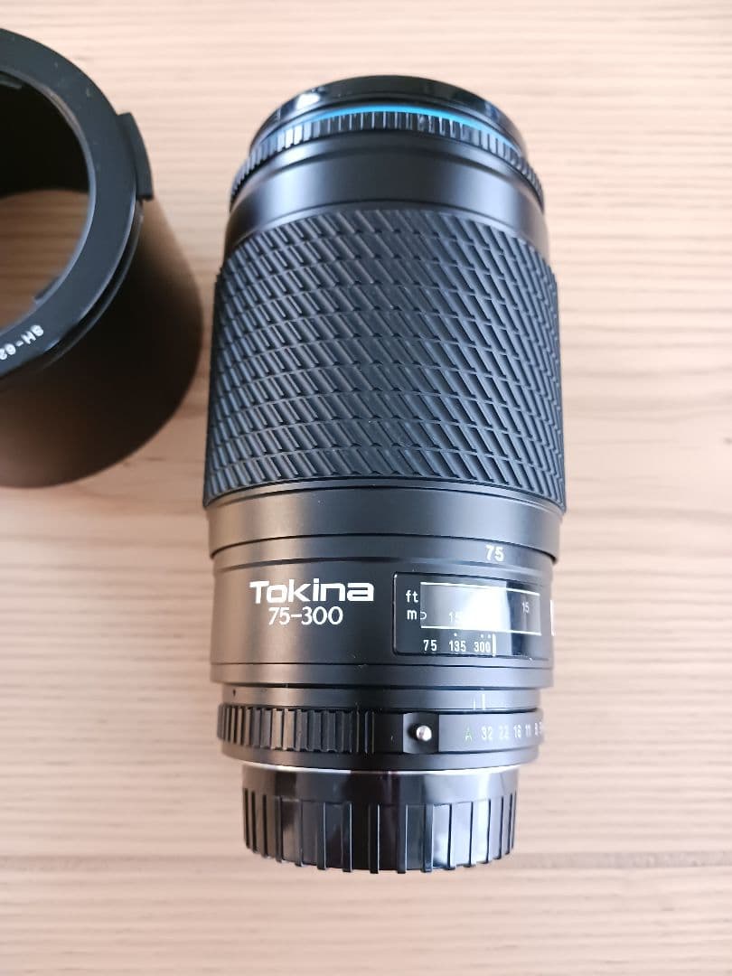Zoom Lenses Tokina75-300Mmf/4.5-5.6 Pentax K