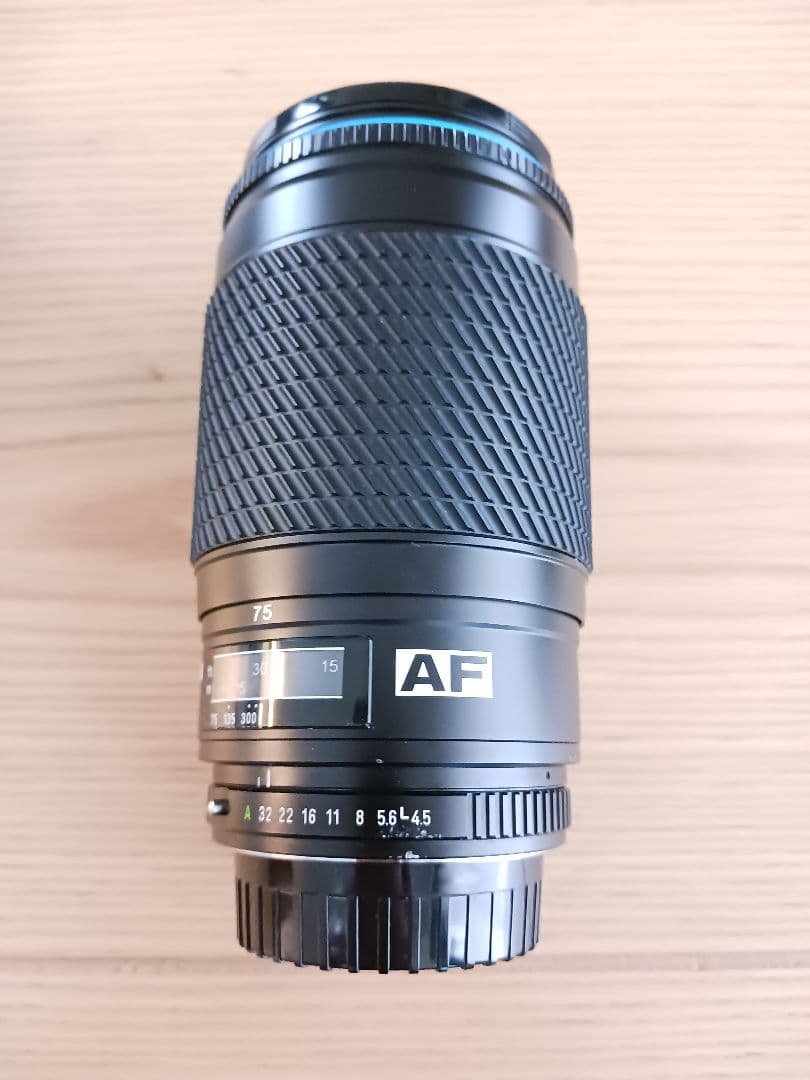 Lens (Zoom) Tokina75-300Mmf/4.5-5.6 Pentax K
