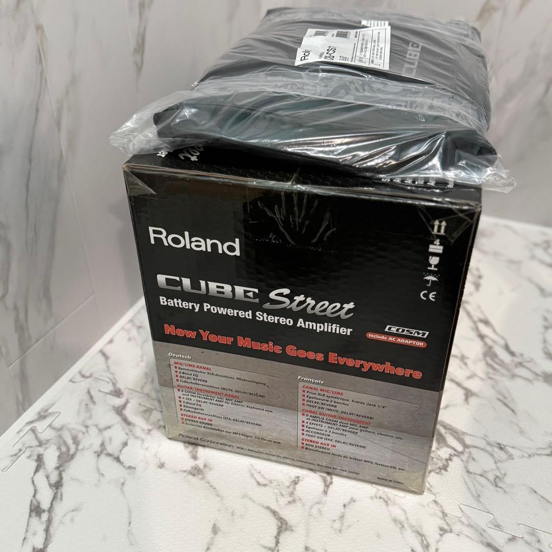 Roland Guitar Amplifiers Cube Street Black